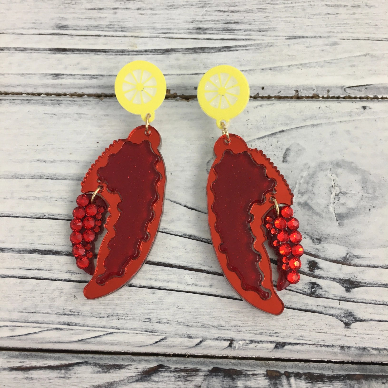 Earrings Crawfish Claw and Lemon – LSU Alumni Association Gift Shop
