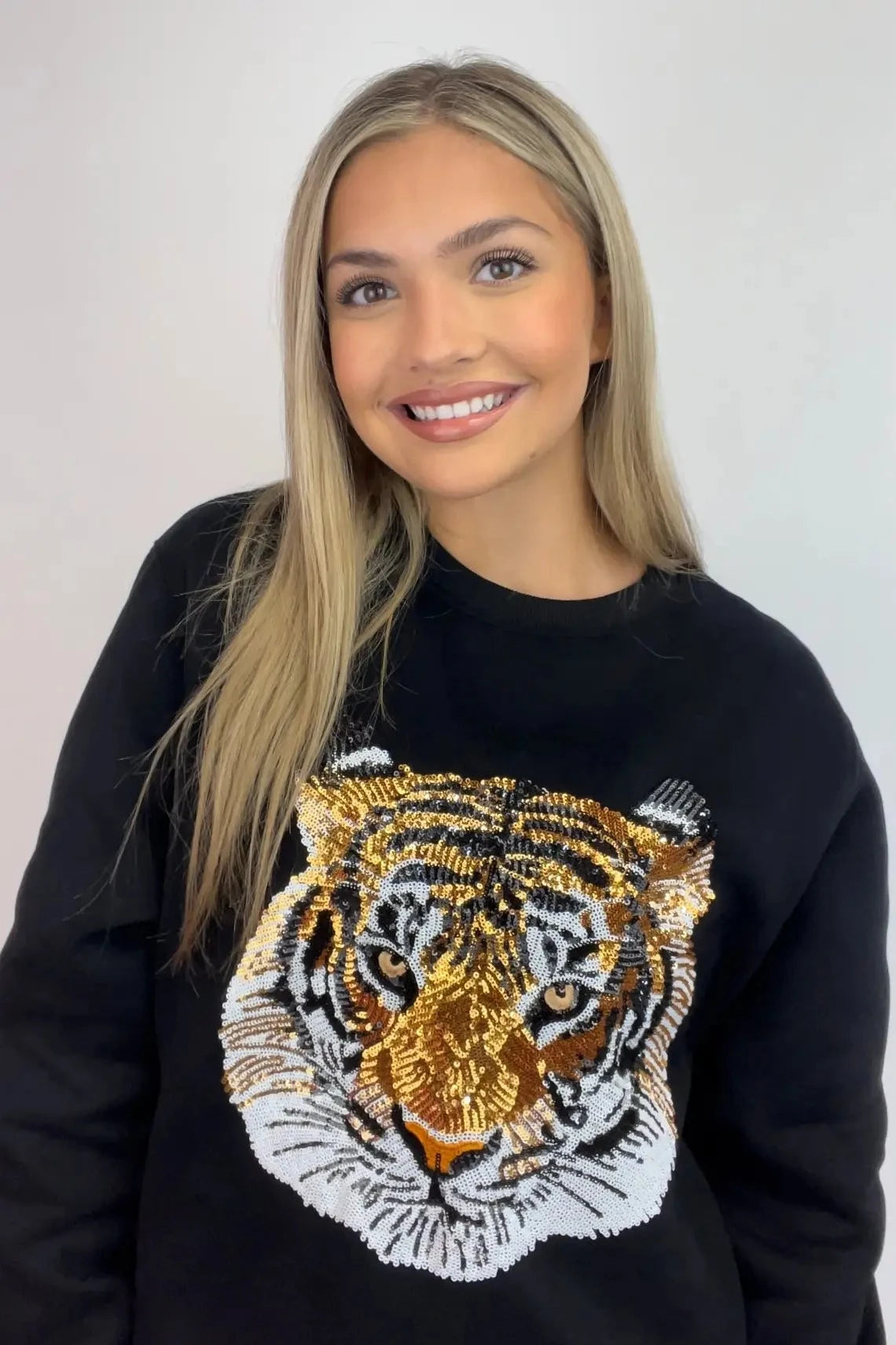 Women's Sweatshirt Sequin Tiger