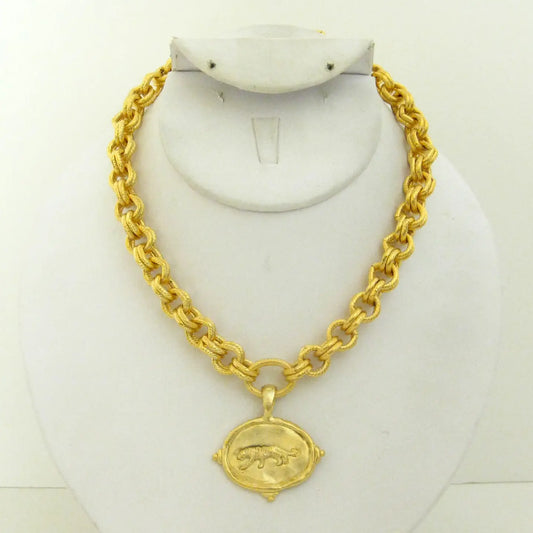 Necklace Gold Susan Shaw Intaglio Italian Tiger Susan Shaw